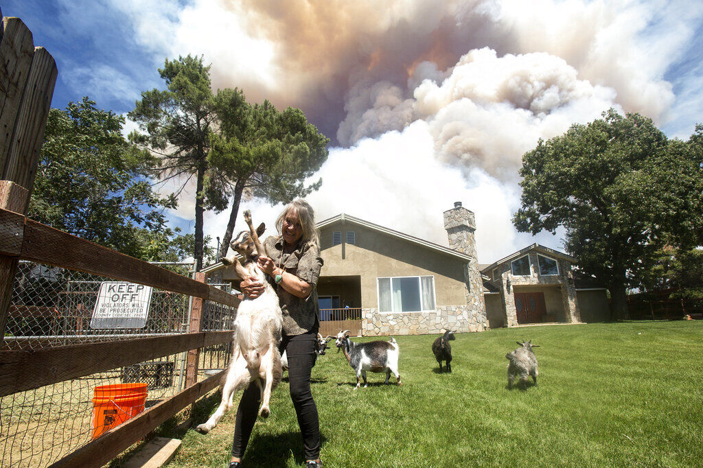 APTOPIX California Wildfires